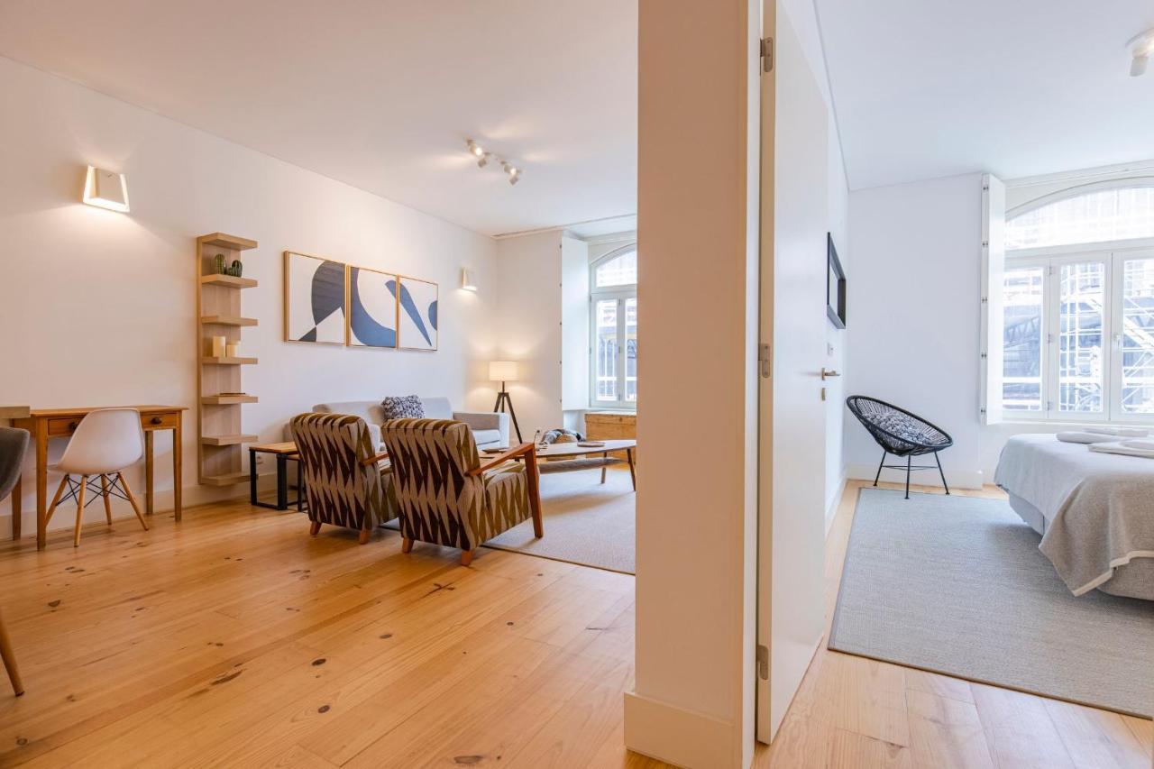 Modern Rustic Flat In Santos By Lovelystay ลิสบอน ภายนอก รูปภาพ